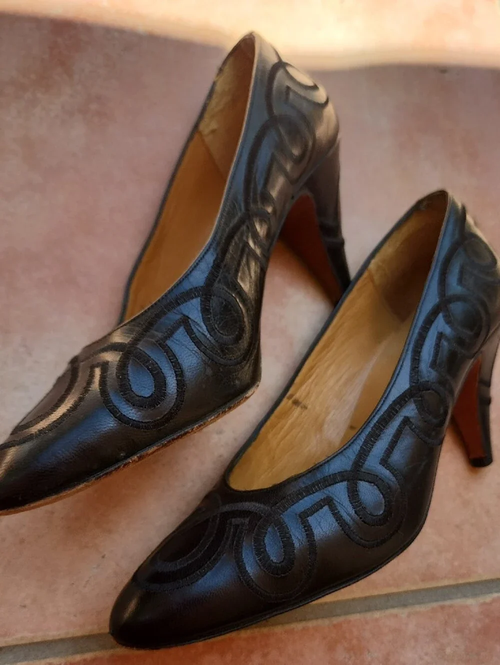 RARE✨️WILLY VAN ROOY Vintage Black Pumps